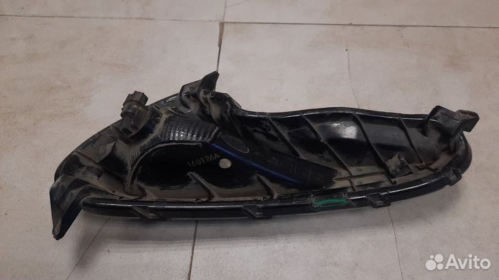 Фара противотуманная правая передняя