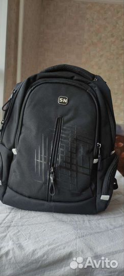 Школьный рюкзак новый