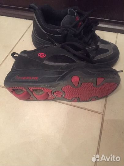 Кроссовки на колёсах. Heelys. Роликовые кроссовки