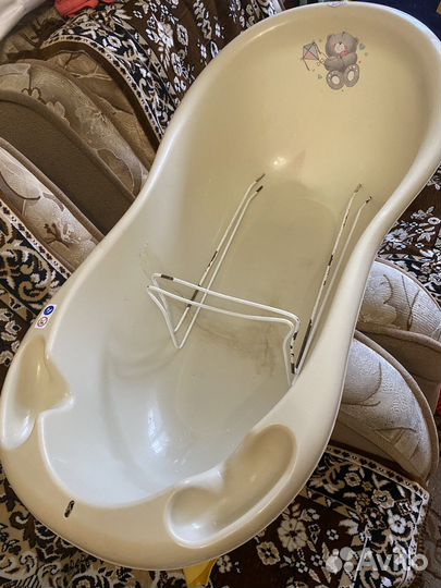 Ванночка для купания с горкой