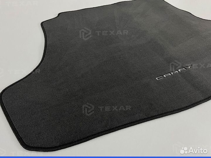 Коврик в багажник на Toyota Camry XV70 ворсовый