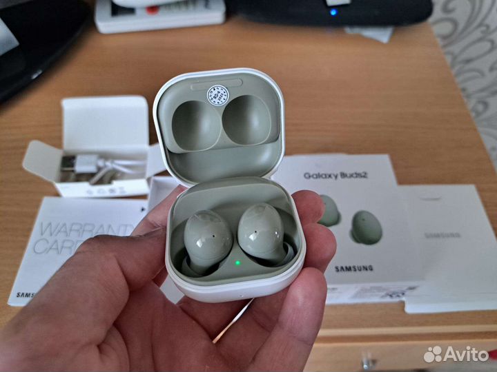 Samsung galaxy buds 2