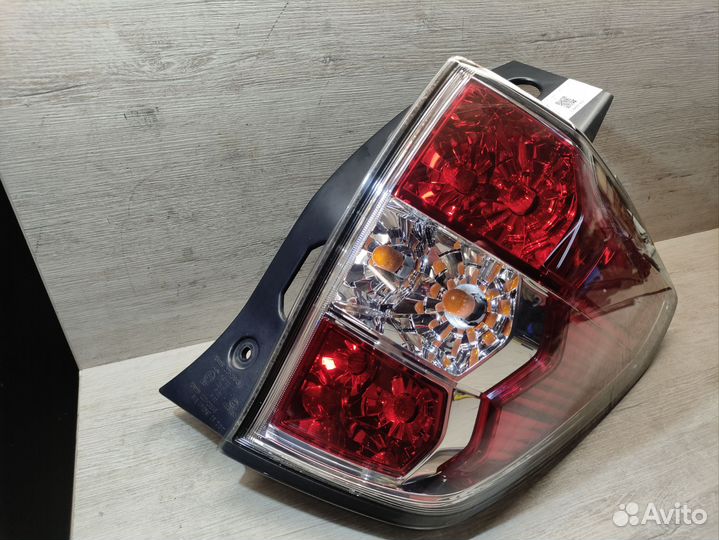 Фонарь задний правый Subaru Forester SH 2008г