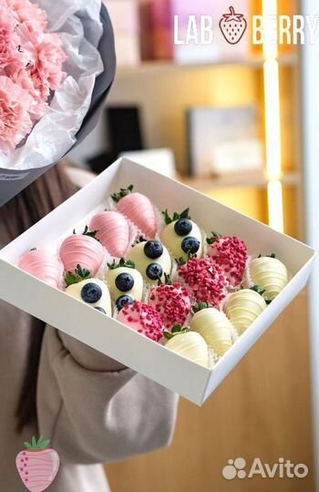 Съедобные букеты, клубника в шоколаде