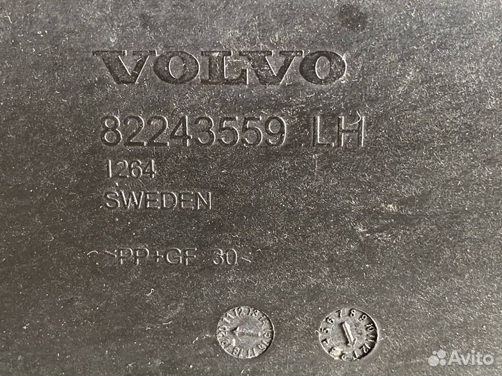 Вещевой отсек Volvo FH4 82243559