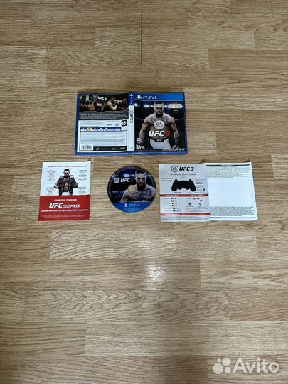 Диск на PS4 PS5 UFC3, в идеальном состоянии