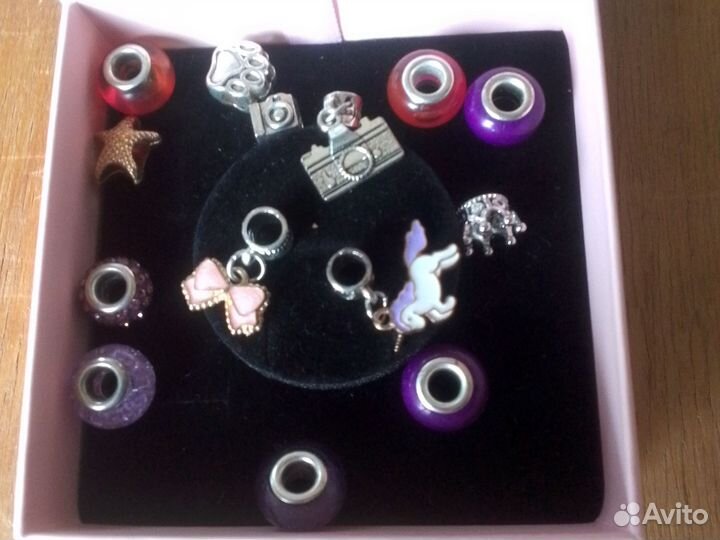 Браслет пандора с шармами