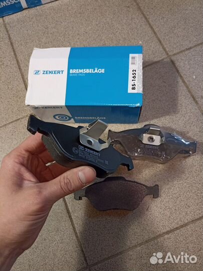 Передние тормозные колодки Ford fiesta fusion