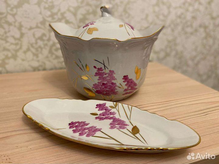 Часть столового сервиза Дулево