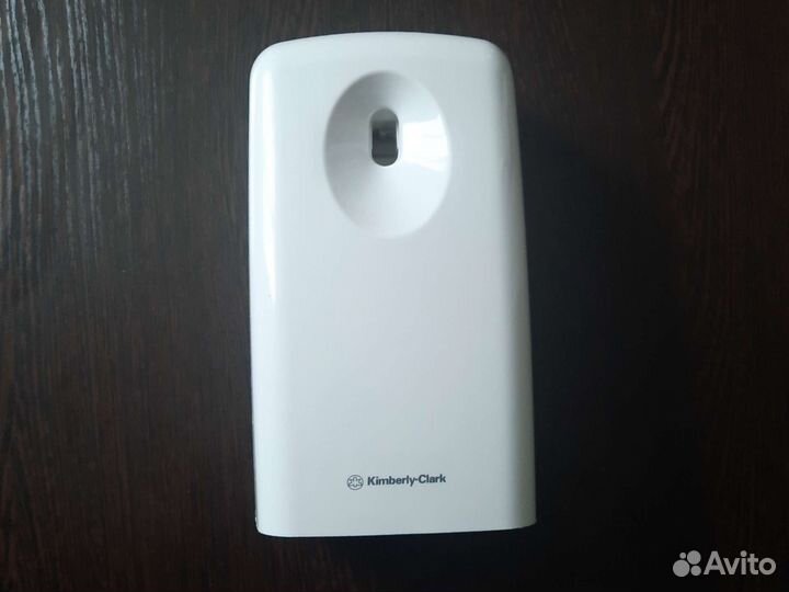 Автоматический освежитель воздуха