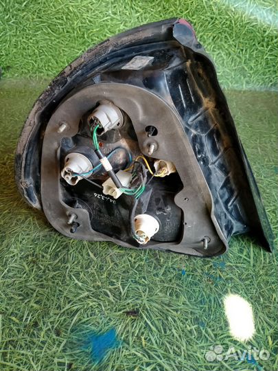 Фонарь задний правый Хендай Соната 3 1993-1998г