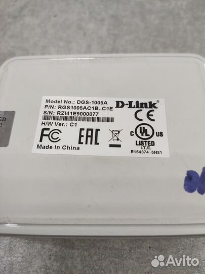 Коммутатор Сетевой D-Link DGS-1005A