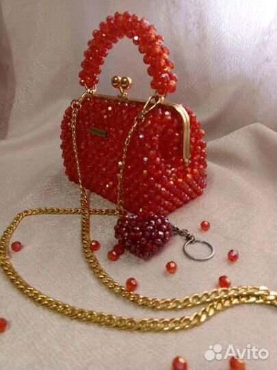 Сумочка из бусин