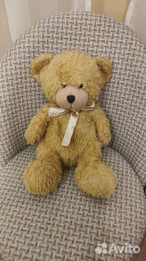 Плюшевый медведь