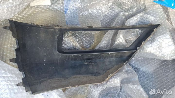 Накладка переднего бампера, левая Тигуан 2