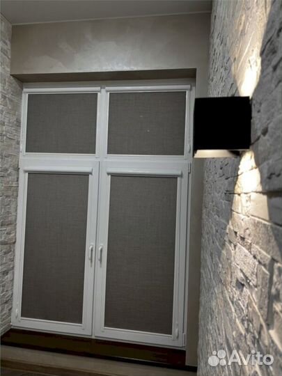 Рулонная штора на окно