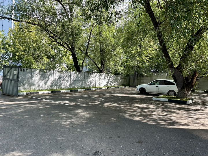 Машиноместо, 14 м²