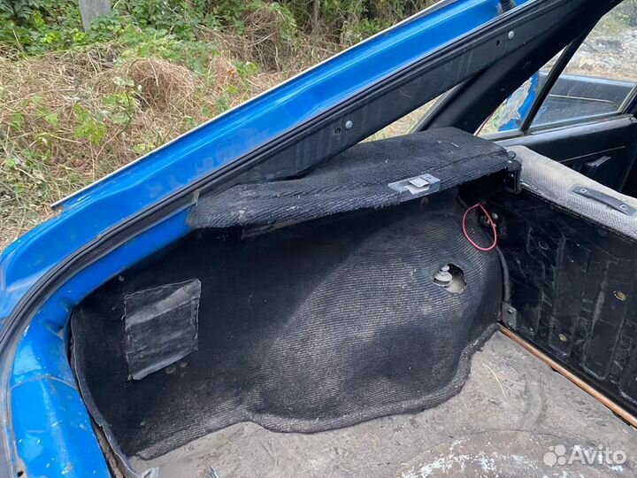 Обшивки багажника Opel Ascona C