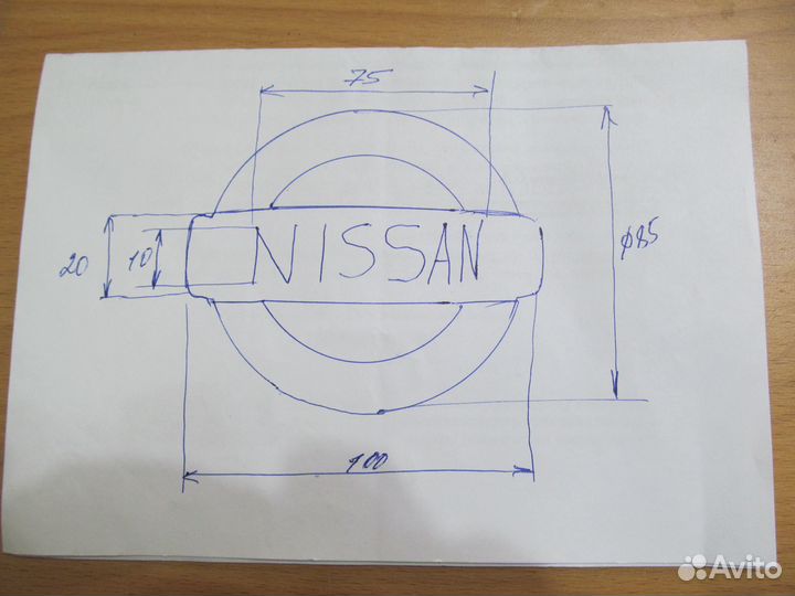 Шильдик nissan