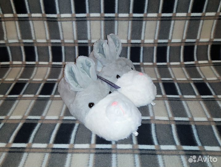 Тапки домашние зайчики. Размер 40