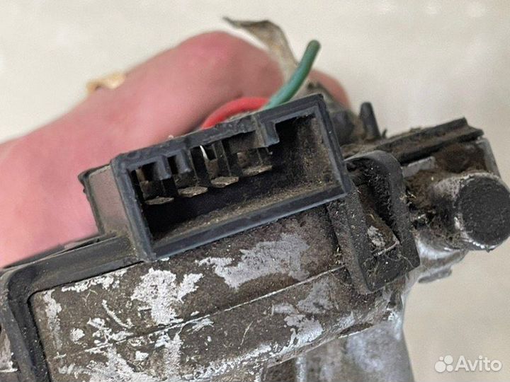 Мотор стеклоочистителя передний Rover 75