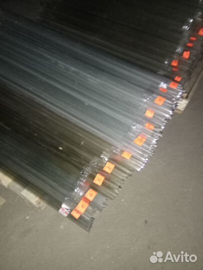 Стеклянная трубка водоуказательная