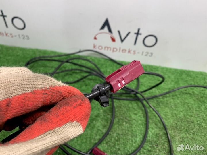 Провод антенны Mercedes-Benz R-Class W251 272.967