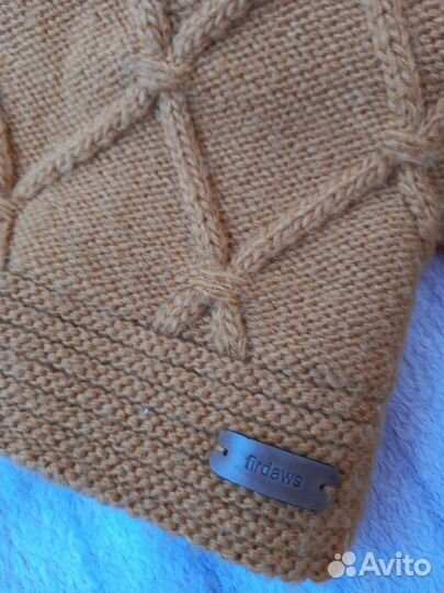 Шапка женская вязаная