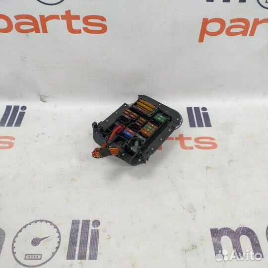 Блок предохранителей Mercedes W213 2019