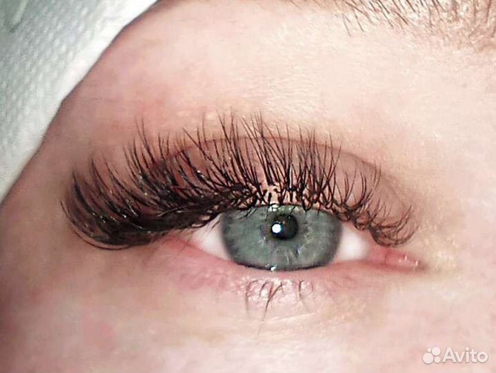Наращивание ресниц на дому