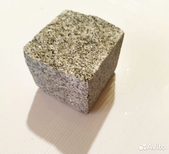 Гранитная брусчатка из карандаша