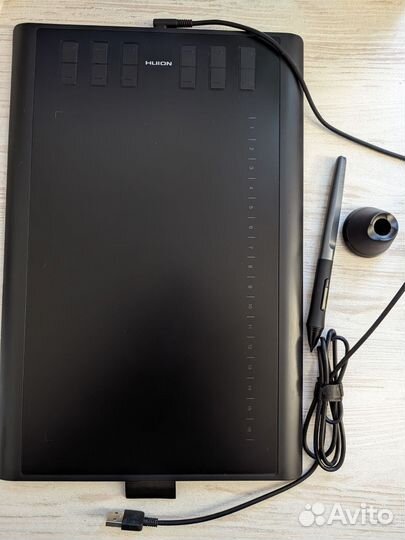 Huion Inspiroy H1060P