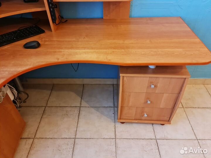 Компьютерный стол бу