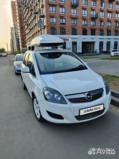 Opel Zafira 1.8 МТ, 2013, 128 300 км