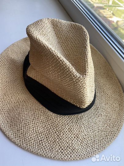 Шляпа женская Pull&Bear