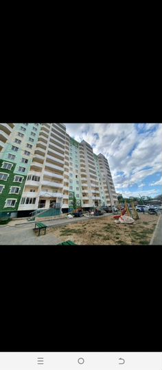 3-к. квартира, 98,1 м², 1/12 эт.