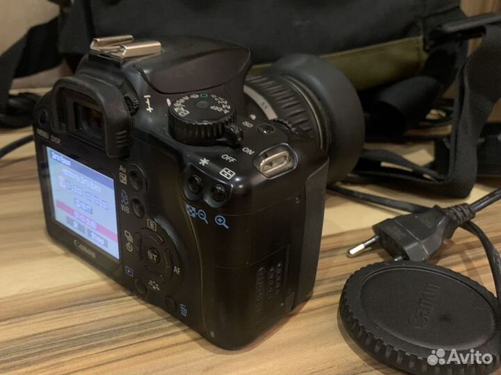 Зеркальный фотоаппарат canon 1000