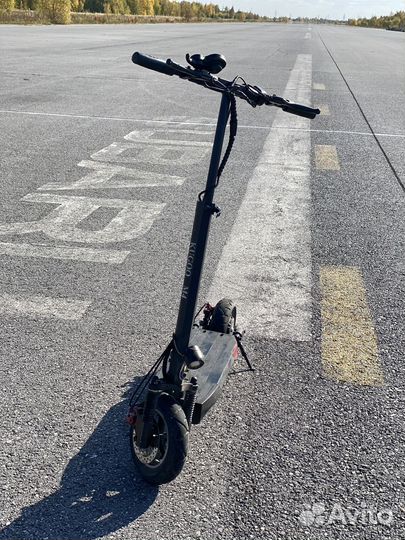 Электросамокат kugoo m4