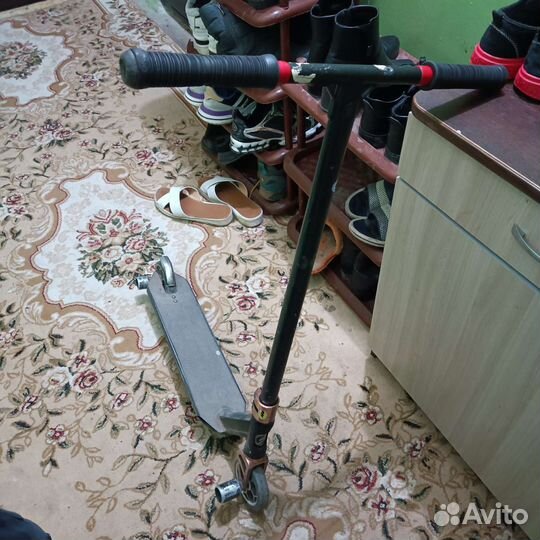 Трюковой самокат