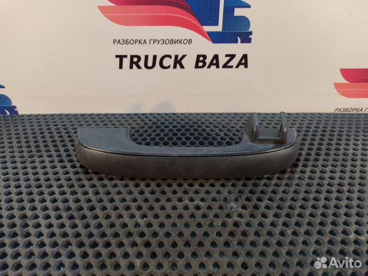 3175367 Ручка открывания капота правая