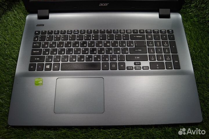 Гигантский Acer на Core i7+8Gb+ Geforce 2GB