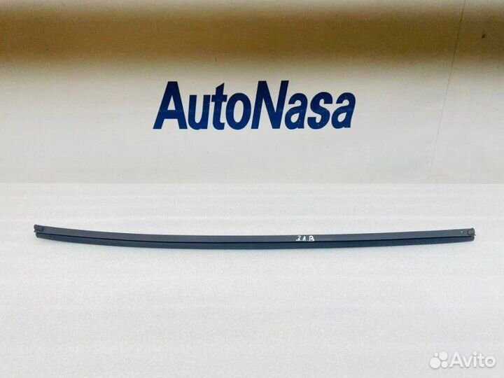 Уплотнитель двери Hyundai Solaris 2010-2017