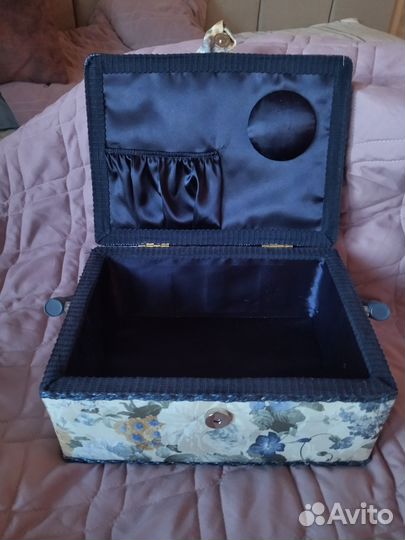 Коробка для швейных принадлежностей