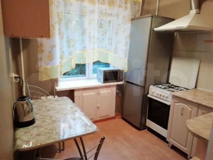 2-к. квартира, 48 м², 3/5 эт.