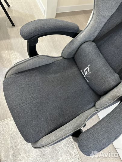 Компьютерное кресло gamelab бу, пользовались мало