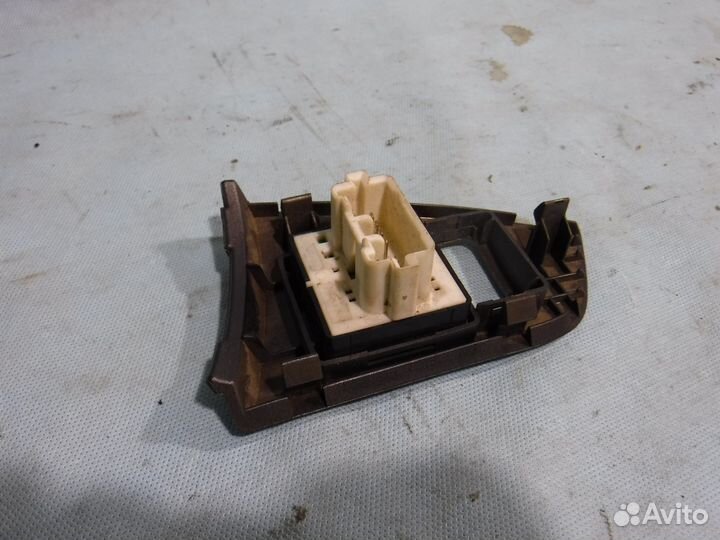 Блок управления зеркалами Lancer 10 / Лансер