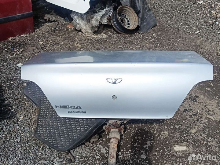 Крышка багажника daewoo nexia