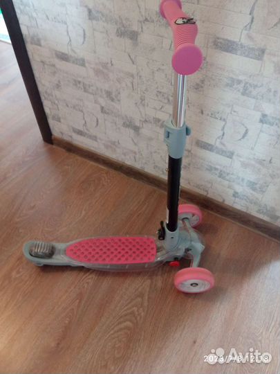 Самокат детский трехколесный складной