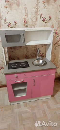 Детская деревянная кухня