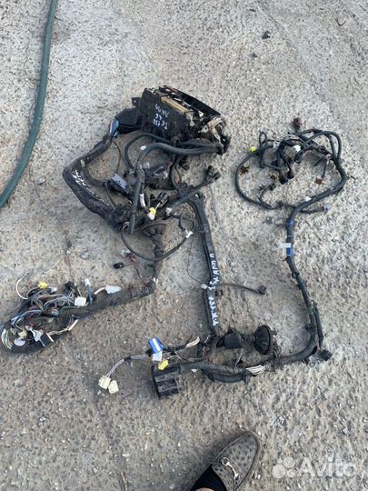 Проводка капотное Тойота Корола 150 1.6 АКПП